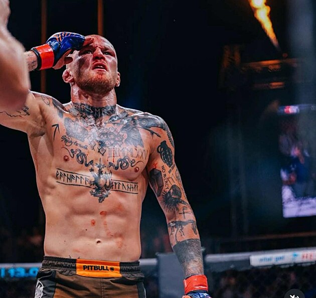 Dominik Humburger v Oktagonu