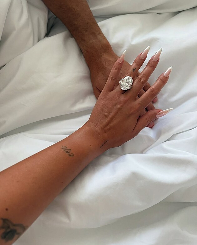 Cristiano Ronaldo a Georgina Rodrguez se zasnoubili.