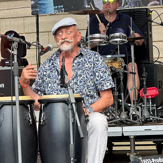 Richard Tesa��k