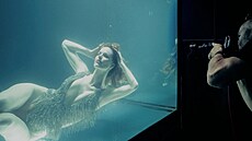Eva Herzigová v reklam� pro Pirelli.