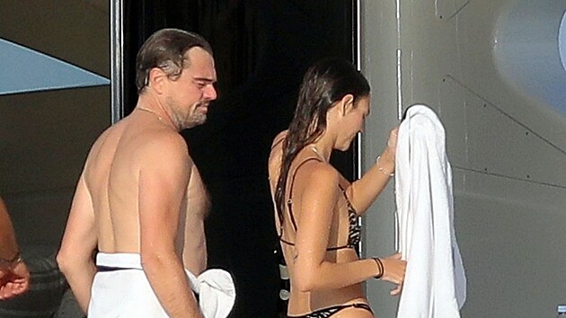 Leonardo DiCaprio, Vittoria Ceretti