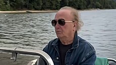 Petr Janda na motorovém �lunu