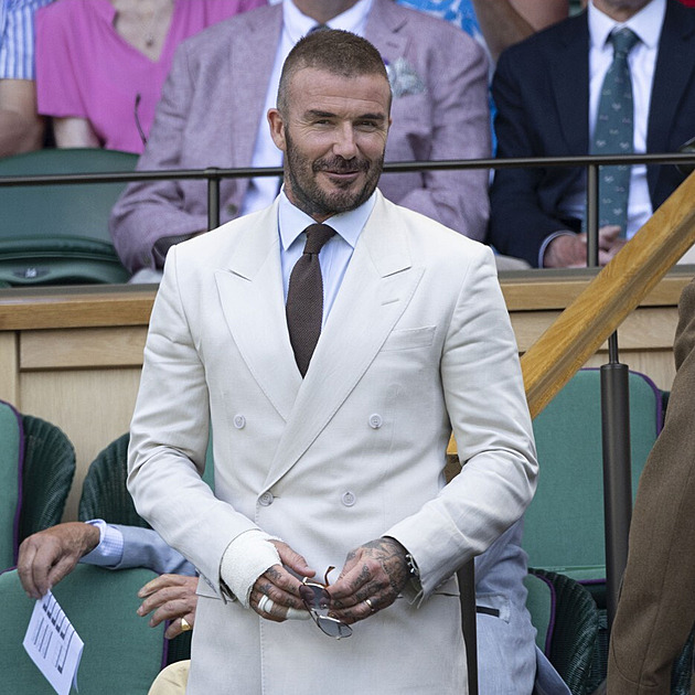 Sir David Beckham. Kluk z East Endu, který si splnil sen a stal se rytířem
