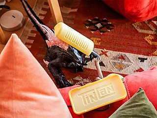 Tin Can  Wi-Fi telefon, kter vypad jako star pevn apart, ale funguje v...