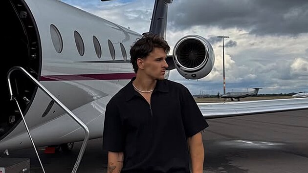 Jak je to s Mich�lkem? Lid� ukazuj� na indicie, bude bombshellem v Love Islandu?