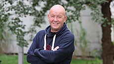 Herec Pavel Ne�as p�ed rozhovorem v Expresu