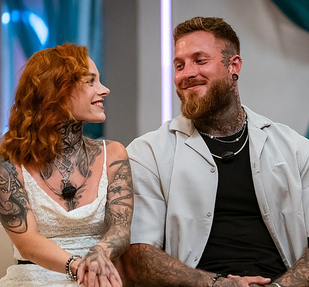 Obrovské drama v Love Islandu: Míša podvedla Honzu a opustila vilu