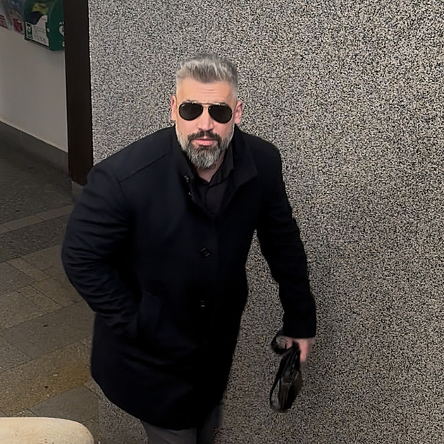 Kůrka byl odsouzený, ale propaguje dál. Hallowenská párty se od něj nakonec distancuje