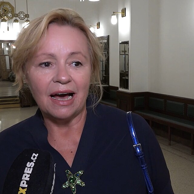 Jitka Sedl��kov�