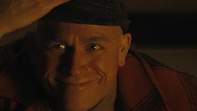 Monstrum: Pbh Eda Geina. Divci sleduj obrazovku pes prsty