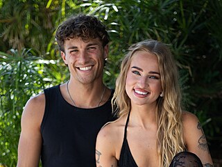 Michelle a Martin opou�t�j� Love Island