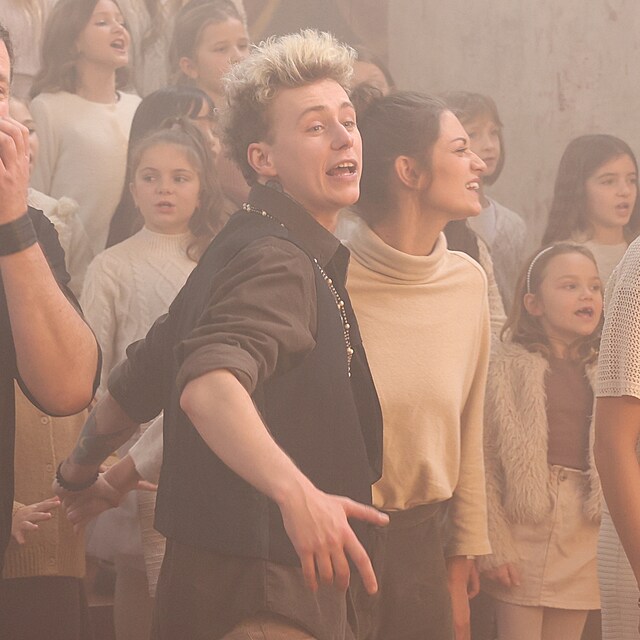 Vojt�ch Drahokoupil a Veronika �erm�k Mackov�