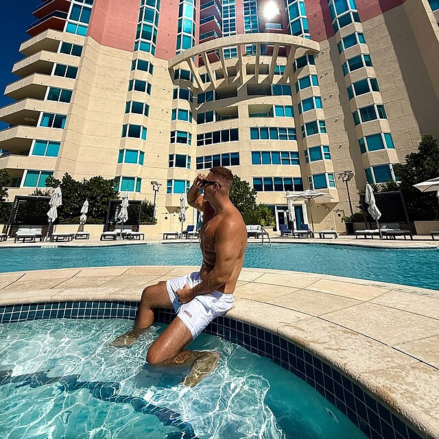 Tom� St�� v Miami