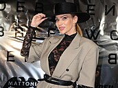 Andrea Vereová na pehlídce Debbie Brown