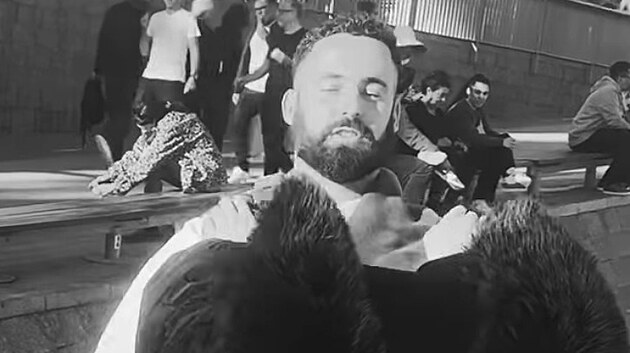 Veronica Biasiol �okuje fanou�ky.