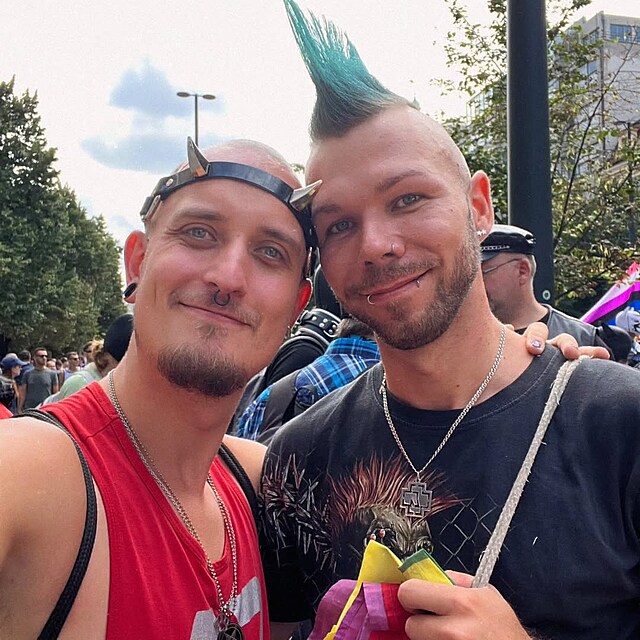 Tom� a Jakub z Naked Attraction nad�le tvo�� p�r.