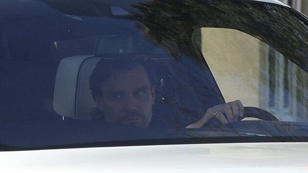 Leo� Mare� jel i v p�tek za par��kem Hezuck�m do bene�ovsk� nemocnice.