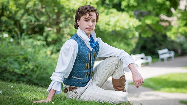 2025 Noel TV programı: Yataklar, Evde Tek Başına veya Cinderella ne zaman olacak?