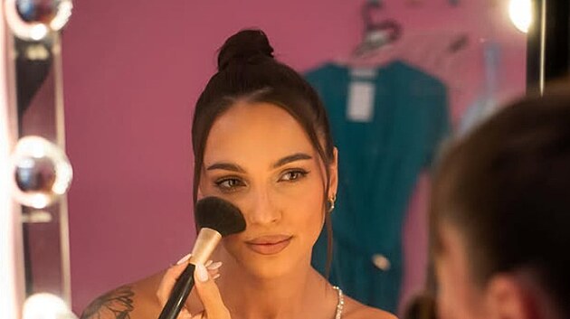 Adriana Kri�tofov� z Love Islandu