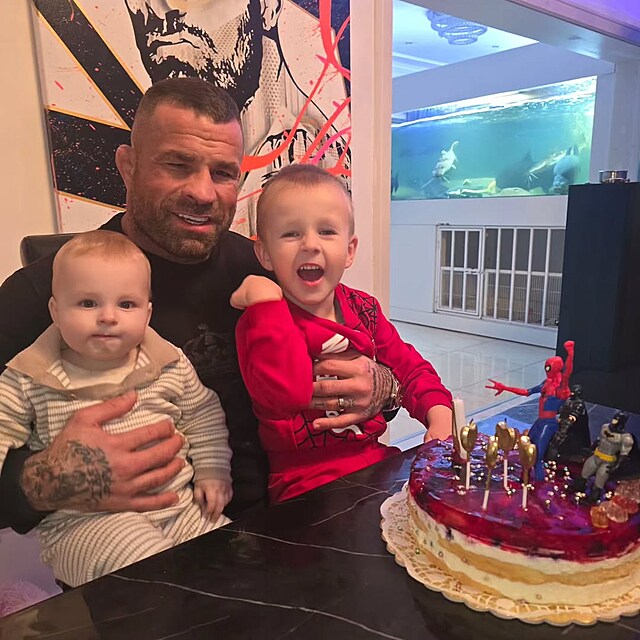 Oslava narozenin Rockyho V�moly