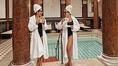 Dana Morávková s Klárou Bartheldi