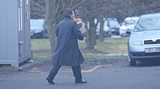 Leo� Mare� p�i náv�t�v� nemocnice u Patrika Hezuckého