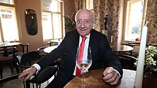 K�est nového váno�ního CD And�lské Vánoce Felixe Slová�ka