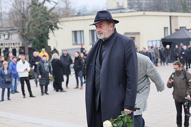 Poh�eb Patrika Hezuck�ho