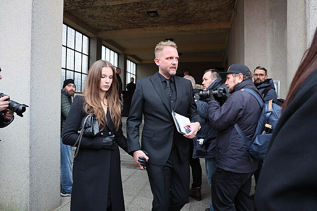 Poh�eb Patrika Hezuck�ho