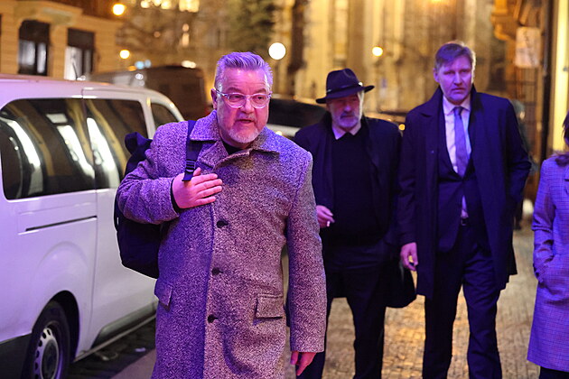 Smute�n� kar za Patrika Hezuck�ho v baru v centru Prahy