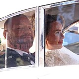 Conor McGregor se o�enil!