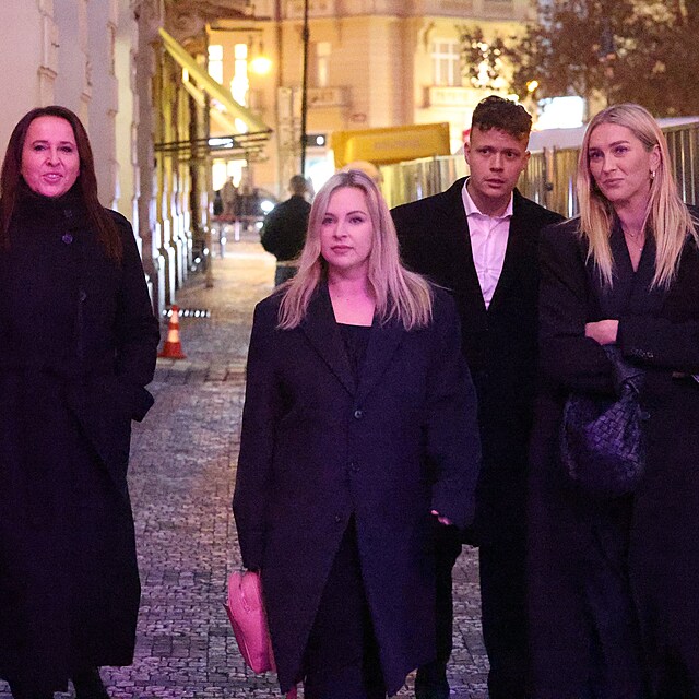 Smute�n� kar za Patrika Hezuck�ho v baru v centru Prahy