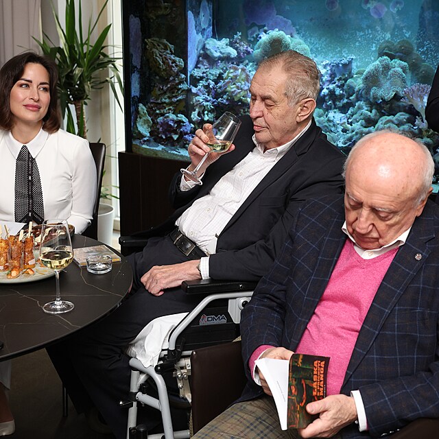 Milo� Zeman se dob�e bavil.