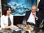 Alex Mynáová, Milo Zeman