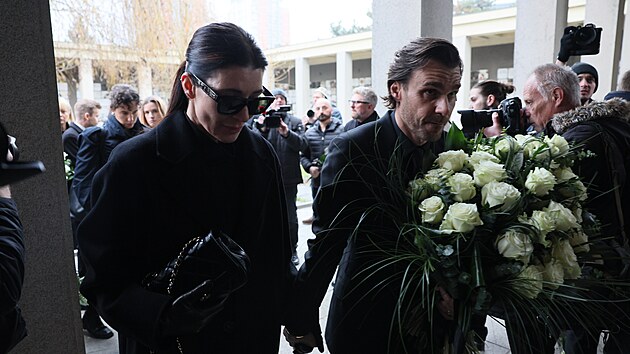 Poh�eb Patrika Hezuck�ho