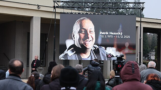 Poh�eb Patrika Hezuck�ho