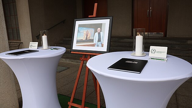 Poh�eb Theodora Pi�t�ka