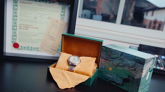 Vl��a koupil hodinky Radovana Krej���e