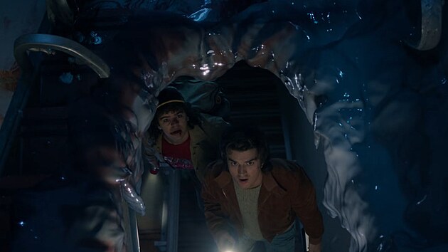 Fanou�ci Stranger Things se boj� o Steva a Dustina