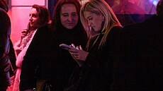 Zorku z�stala jen s Katkou.