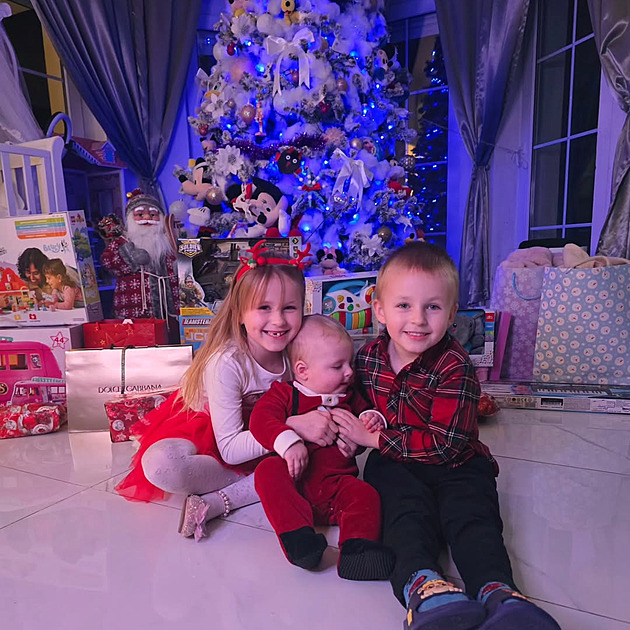 Lela Vémola udělala vše, aby si děti užily Vánoce. Celebrity jí vyjádřily podporu