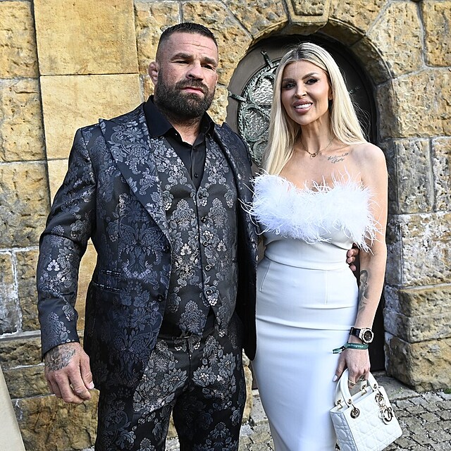 Karlos V�mola s Lelou