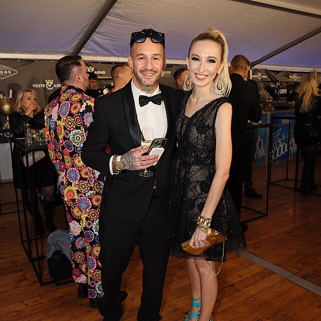 S�mer Issa na ve��rku