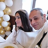 Jarda Kotl�r se svou �enou Adrianou. Koncem roku 2025 m�li svatbu. Nyn� se u� �e�� jejich rozchod, nev�ra a �dajn� n�sil�.