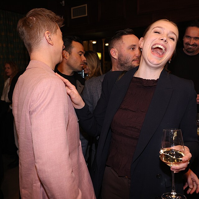Adam Mi��k se cel� ve�er dob�e bavil.