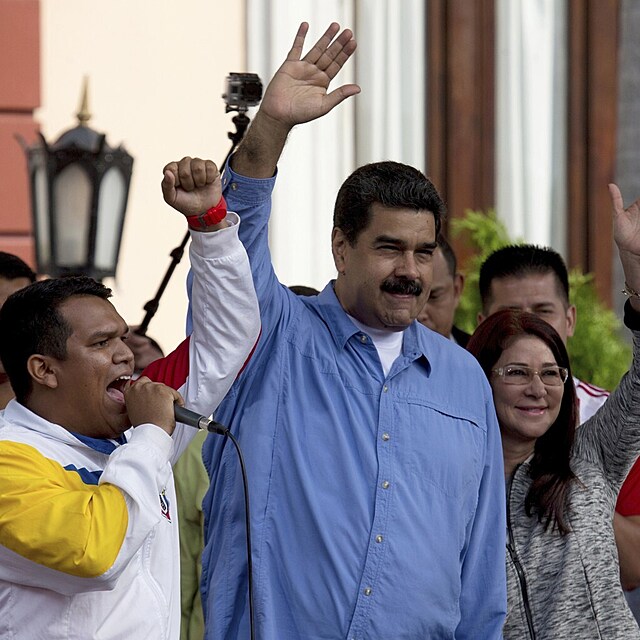 Nicol�s Maduro a Cilia Floresov�