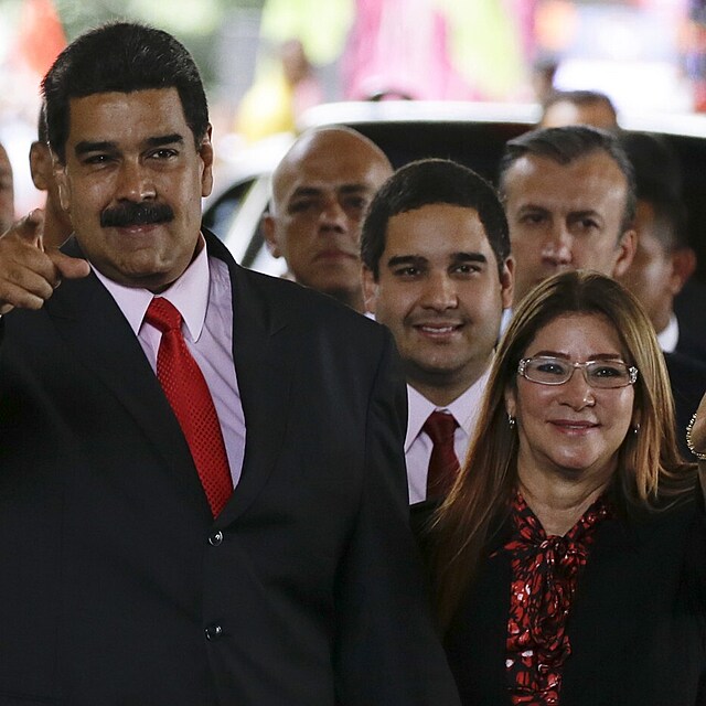 Nicol�s Maduro a Cilia Floresov�