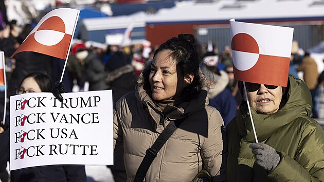 Protesty proti Trumpovi v hlavním m�st� Nuuk