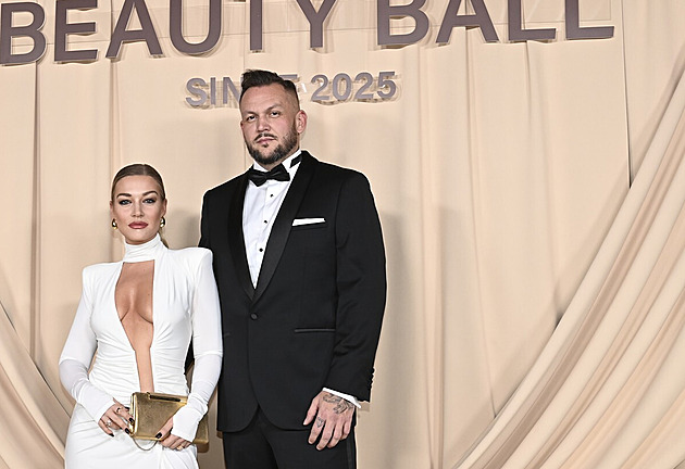 Dominika Myslivcová se pochlubila sexy fotkami se svým partnerem