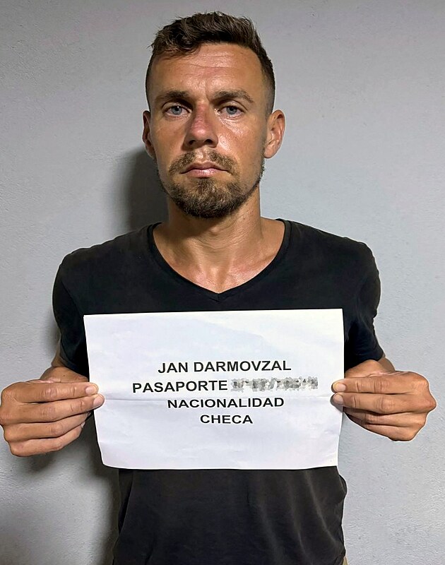 Jan Darmovzal se vr�til do �eska